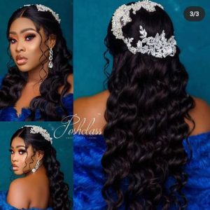 White lace bridal hairpiece