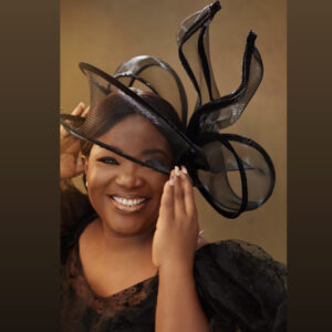 The Black Maxi Crin Hat